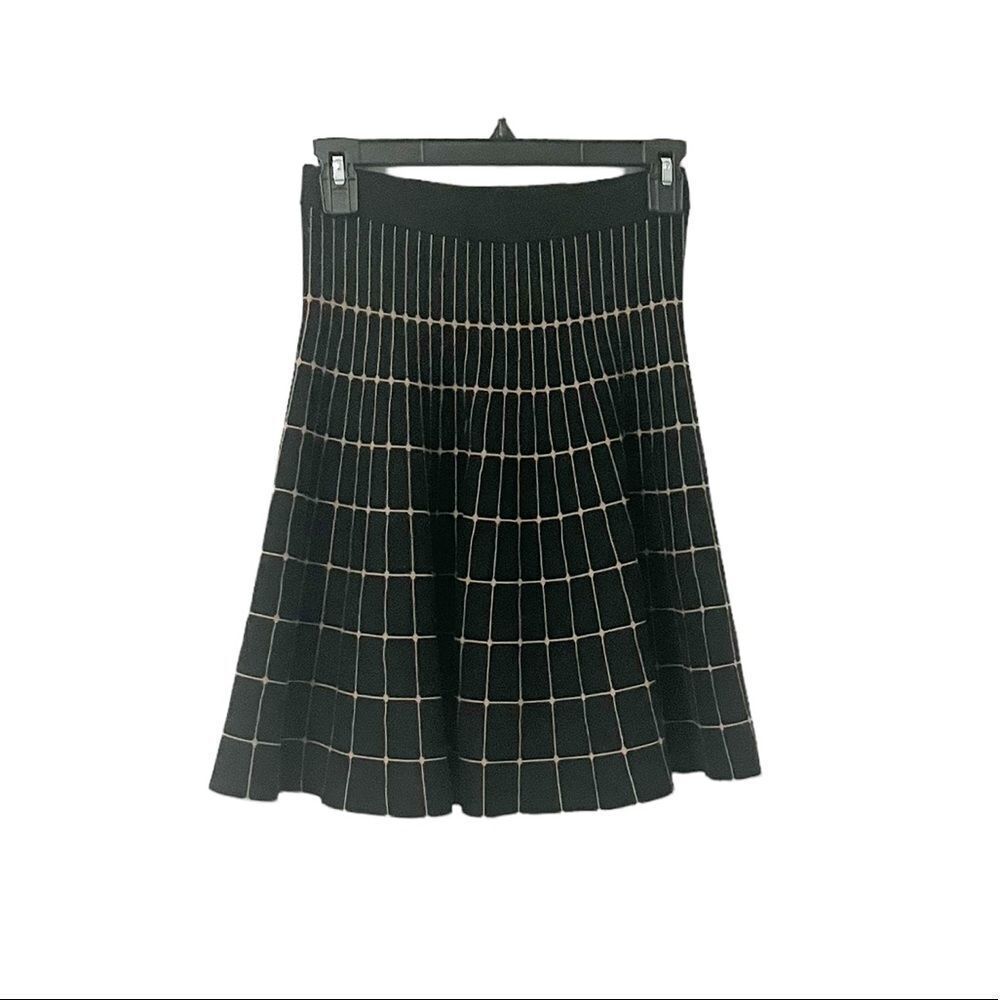 ๐ขGrace Elements Tam Fit & Flare Skirt Black & Tan Plaid Size XS